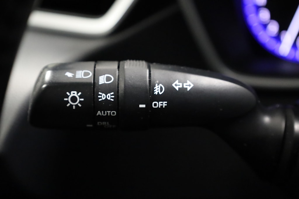 2019 Toyota Corolla XSE 33