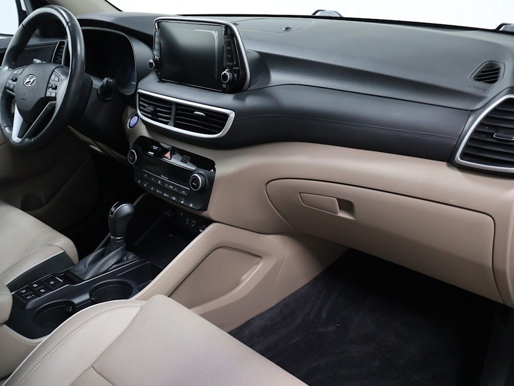 Thumbnail: 2020 Hyundai Tucson - 10