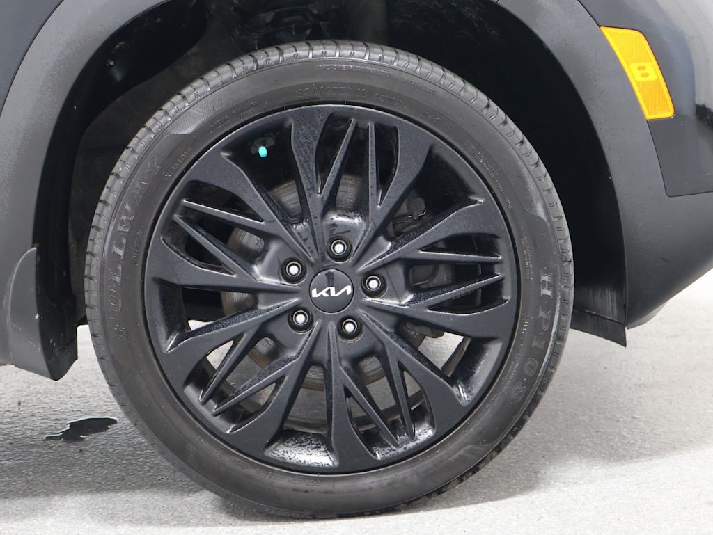 Thumbnail: 2022 Kia Seltos - 20