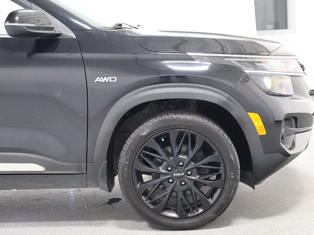 Thumbnail: 2022 Kia Seltos - 7