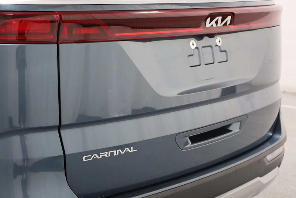 Thumbnail: 2024 Kia Carnival - 21