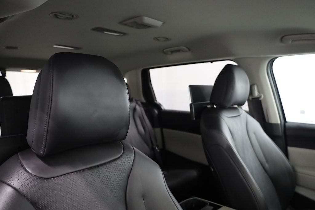 Thumbnail: 2024 Kia Carnival - 27