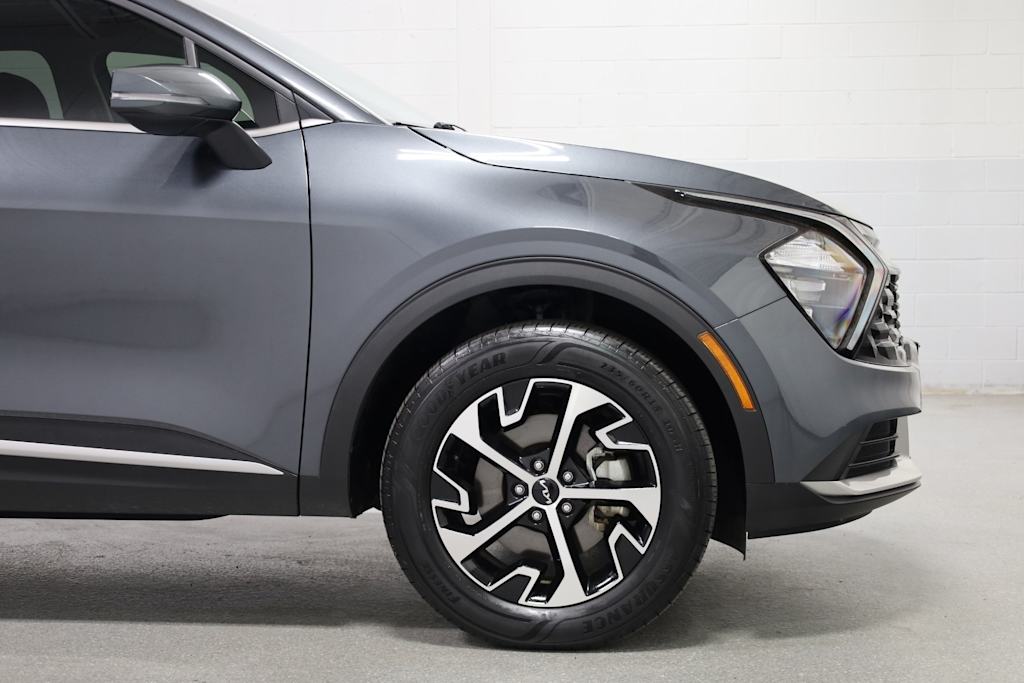 Thumbnail: 2023 Kia Sportage - 8