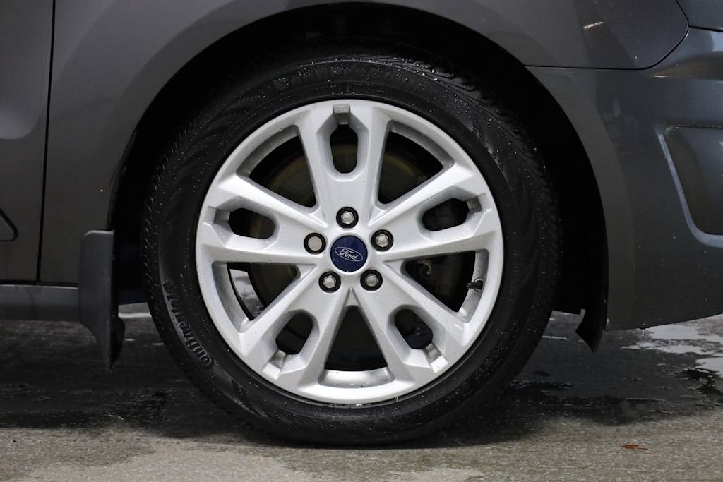 Thumbnail: 2015 Ford Transit Series - 24