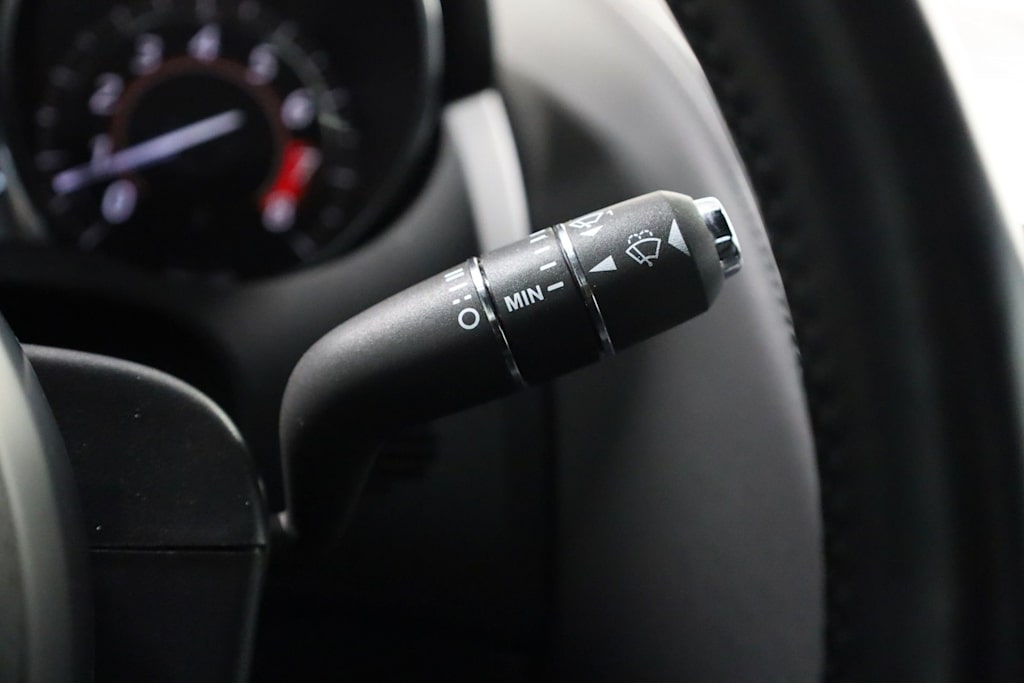 Thumbnail: 2017 Jaguar F-Type - 30