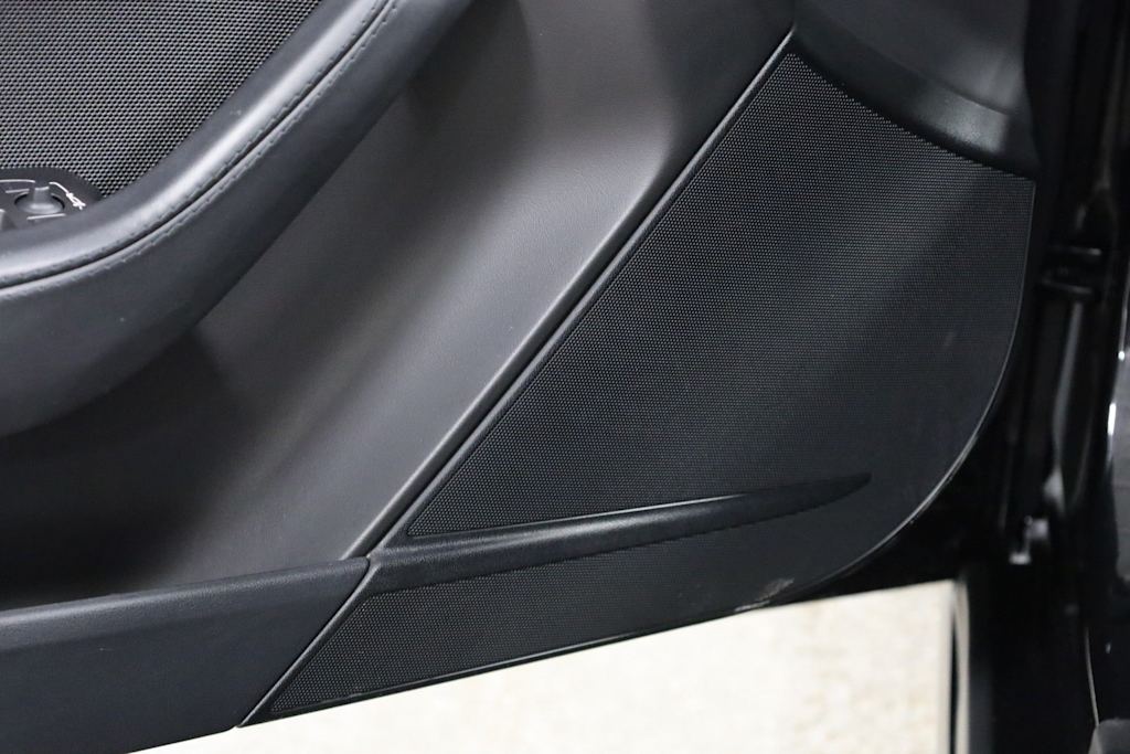 Thumbnail: 2017 Jaguar F-Type - 25