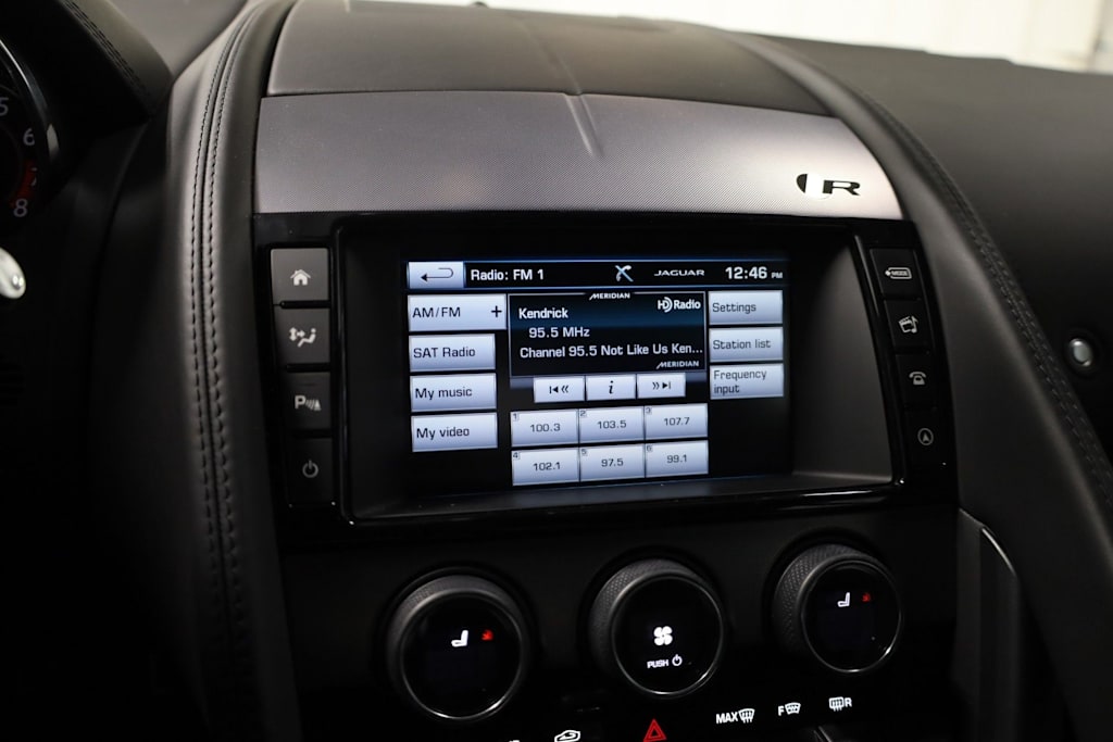 Thumbnail: 2017 Jaguar F-Type - 14