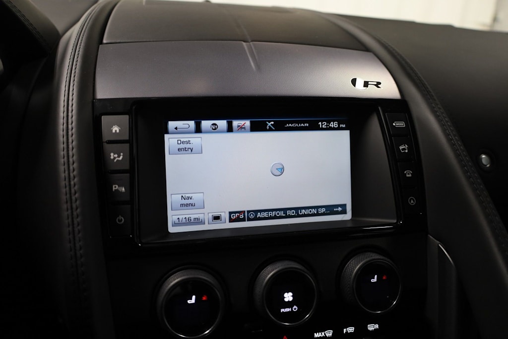 Thumbnail: 2017 Jaguar F-Type - 32