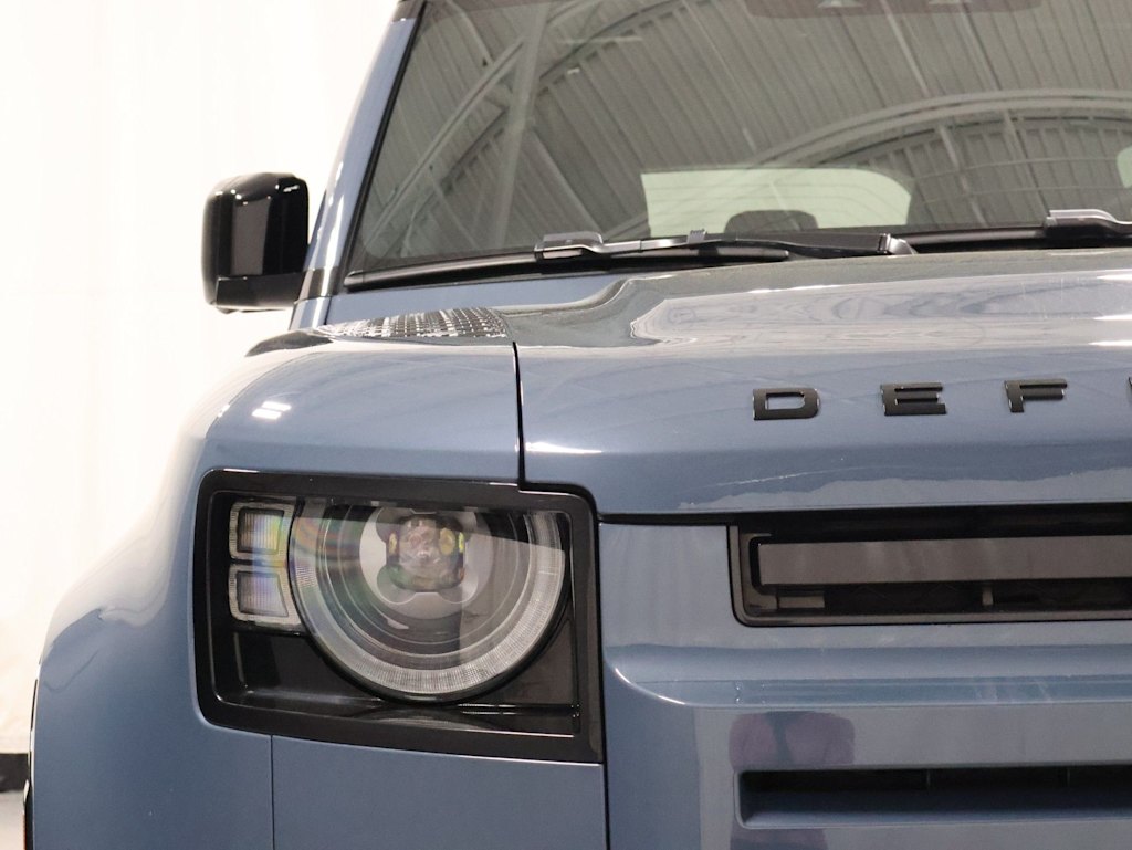 Thumbnail: 2024 Land Rover Defender - 26