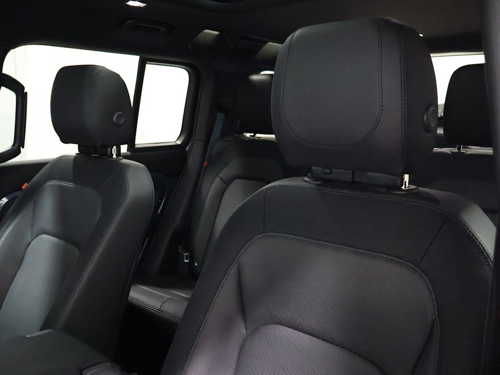 Thumbnail: 2024 Land Rover Defender - 12