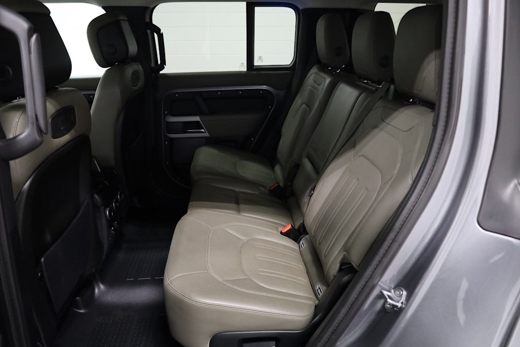 Thumbnail: 2020 Land Rover Defender - 12