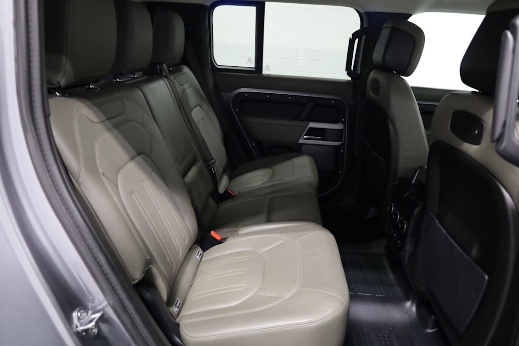 Thumbnail: 2020 Land Rover Defender - 37