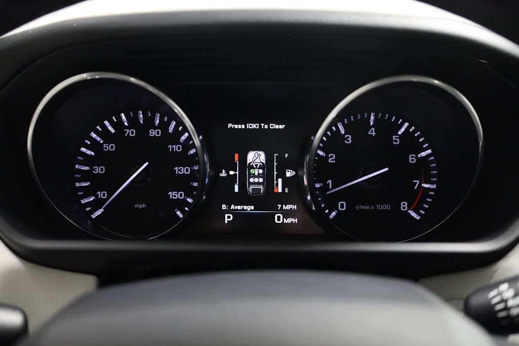 Thumbnail: 2015 Land Rover Range Rover Sport - 18