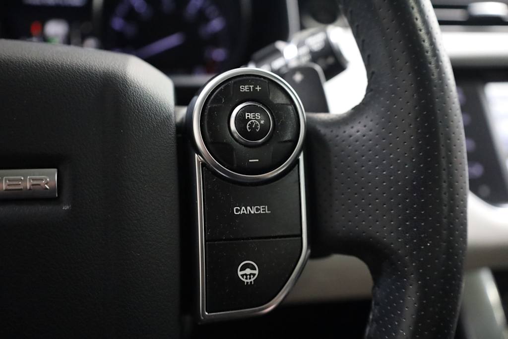 Thumbnail: 2015 Land Rover Range Rover Sport - 31