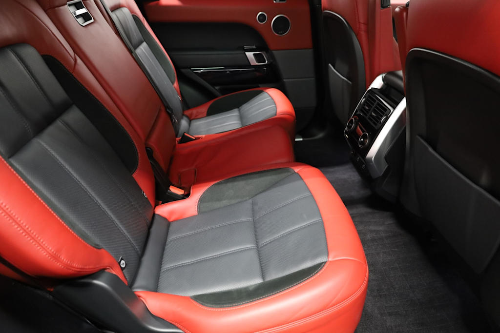 Thumbnail: 2022 Land Rover Range Rover Sport - 38