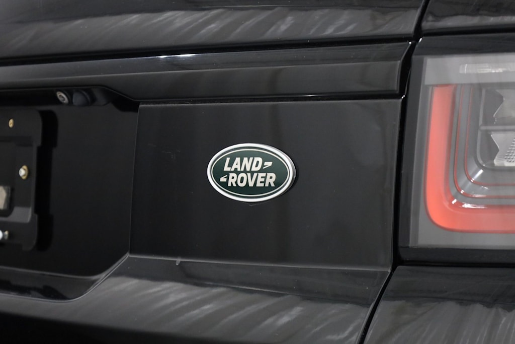 Thumbnail: 2022 Land Rover Range Rover Sport - 21