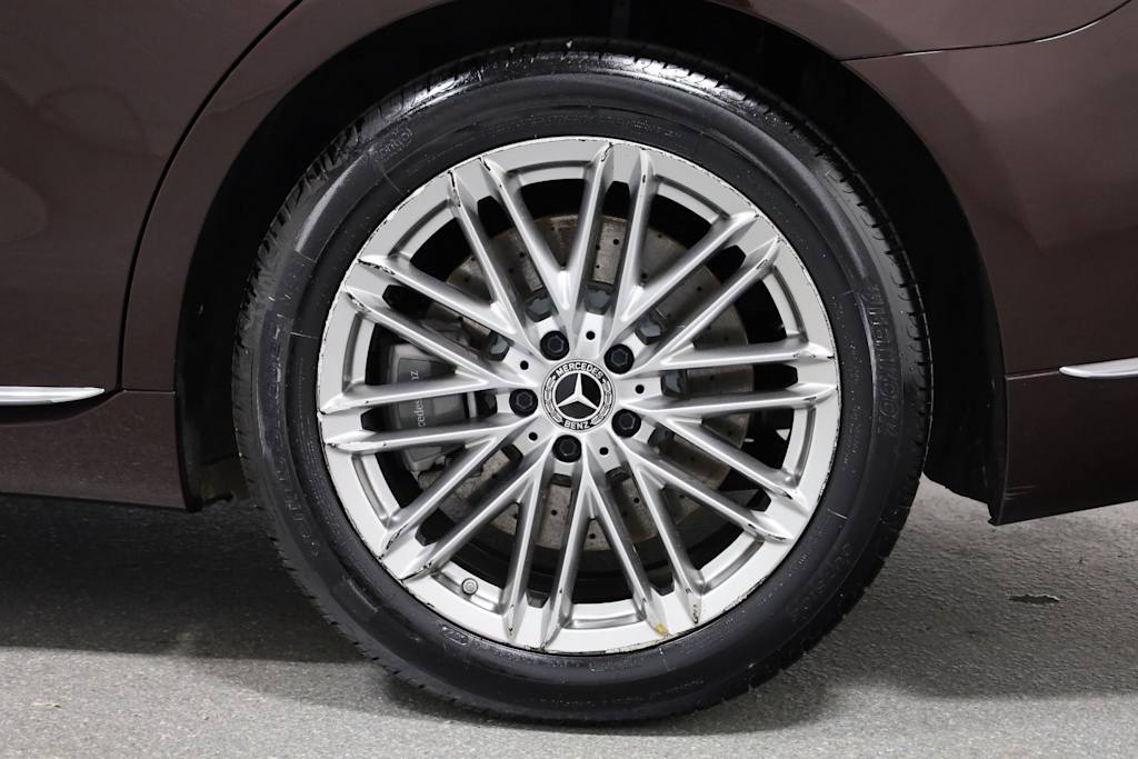 Thumbnail: 2022 Mercedes-Benz S-Class - 42