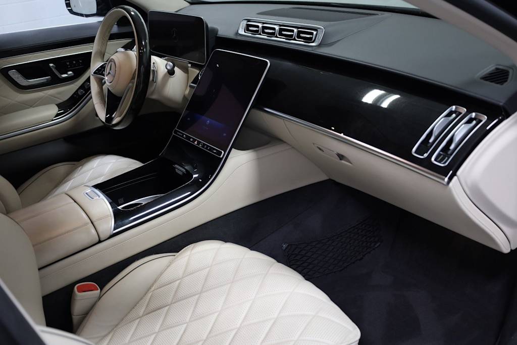 Thumbnail: 2022 Mercedes-Benz S-Class - 10