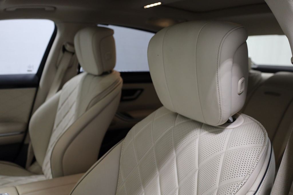 Thumbnail: 2022 Mercedes-Benz S-Class - 12