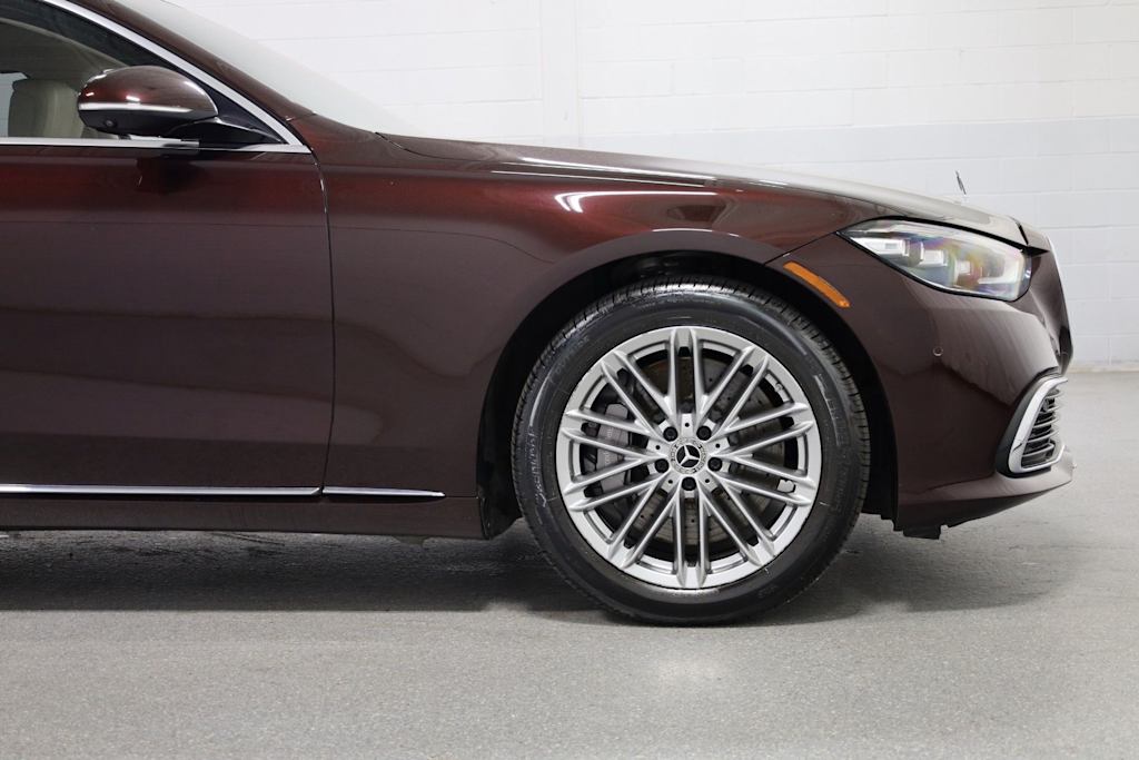 Thumbnail: 2022 Mercedes-Benz S-Class - 8