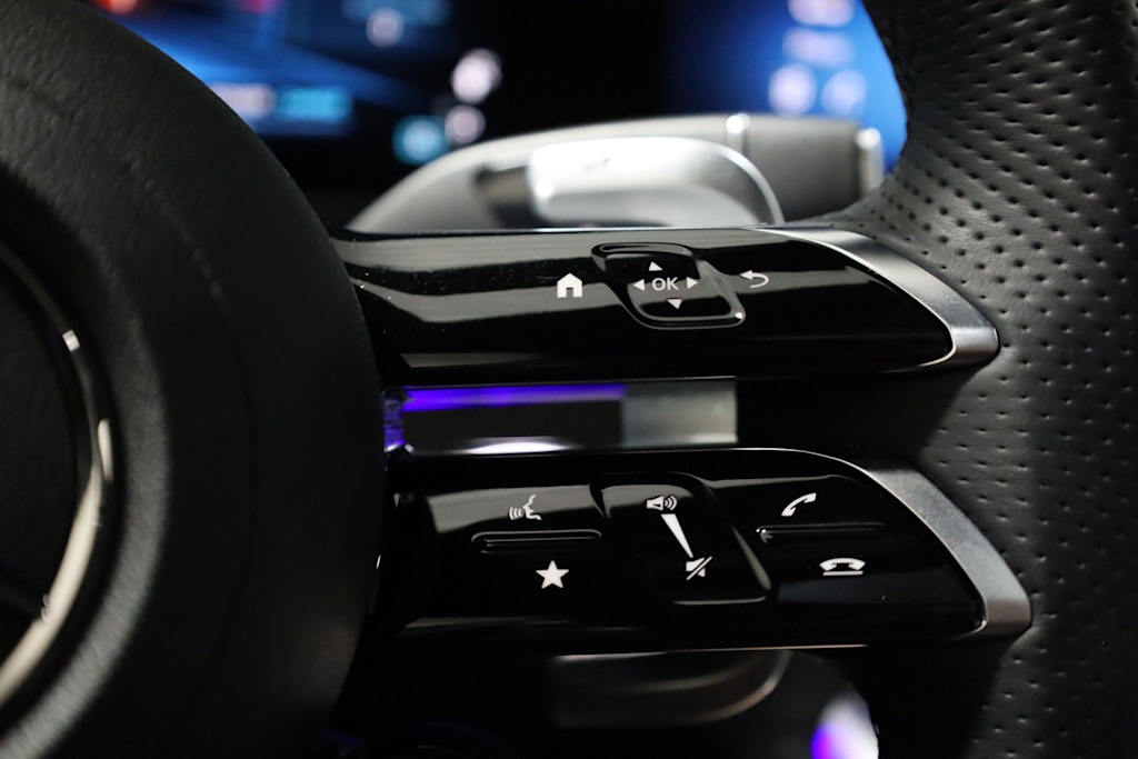 Thumbnail: 2024 Mercedes-Benz AMG GT - 30