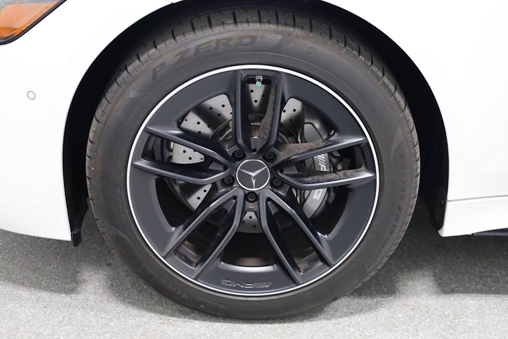 Thumbnail: 2024 Mercedes-Benz AMG GT - 39