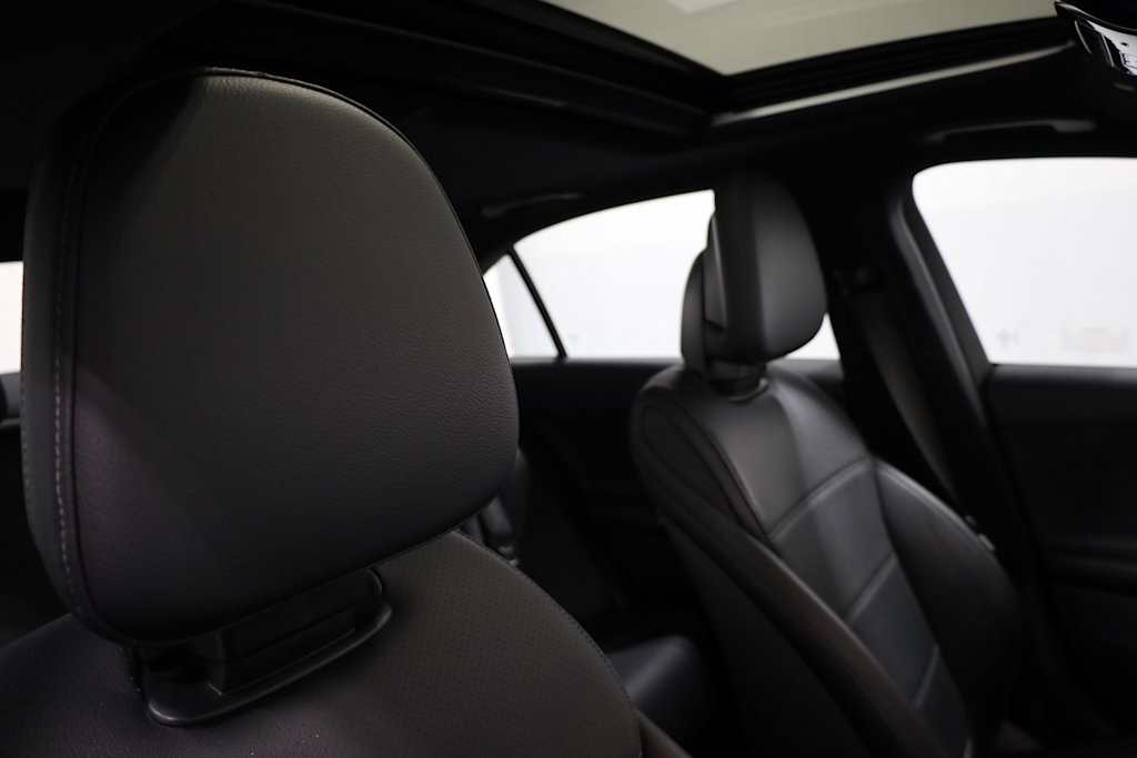 2022 Mercedes-Benz C-Class C 300 30