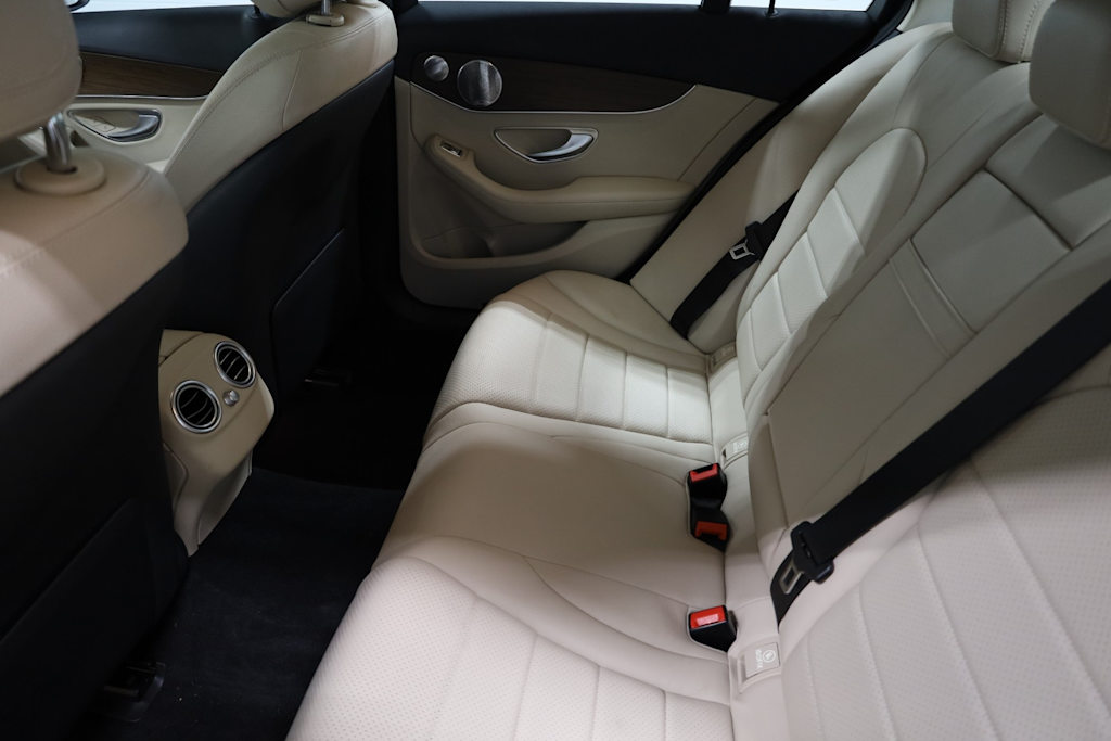 Thumbnail: 2021 Mercedes-Benz C-Class - 13