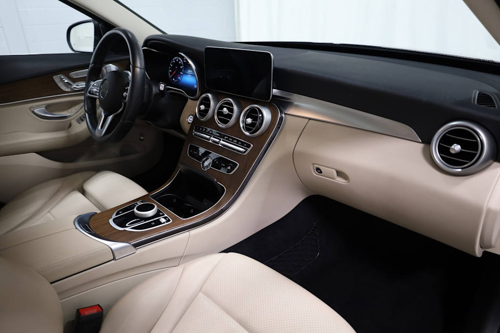 Thumbnail: 2021 Mercedes-Benz C-Class - 10