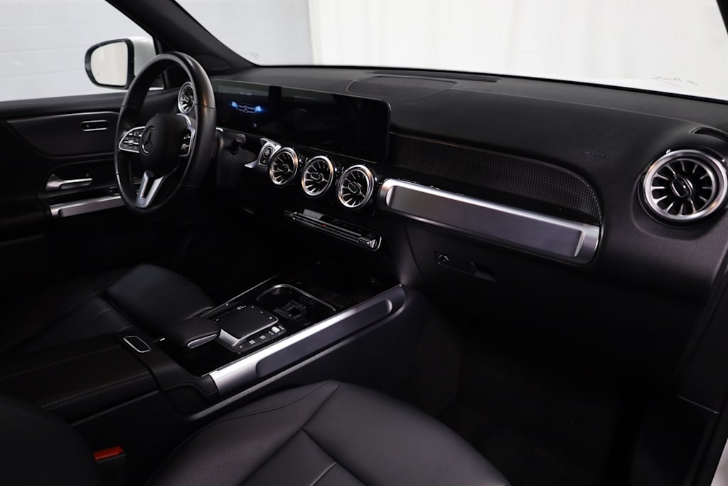 2022 Mercedes-Benz GLB 250 10