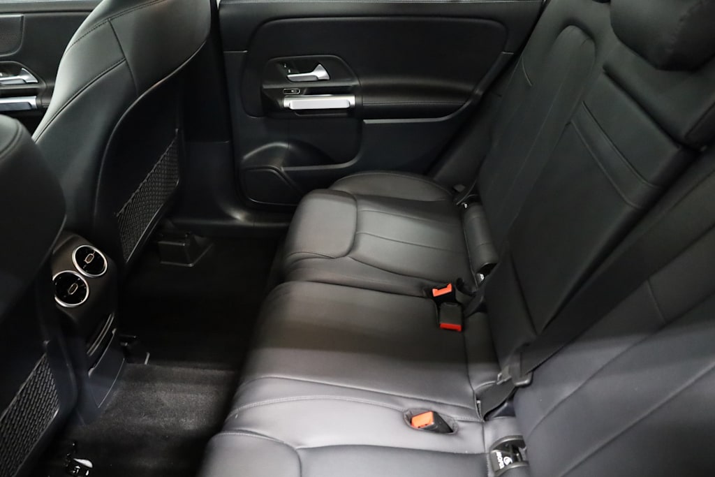 2022 Mercedes-Benz GLB 250 13