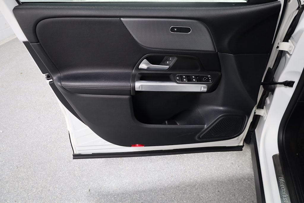 2022 Mercedes-Benz GLB 250 26