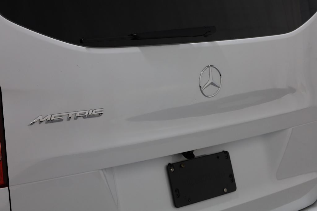 2022 Mercedes-Benz Metris  7