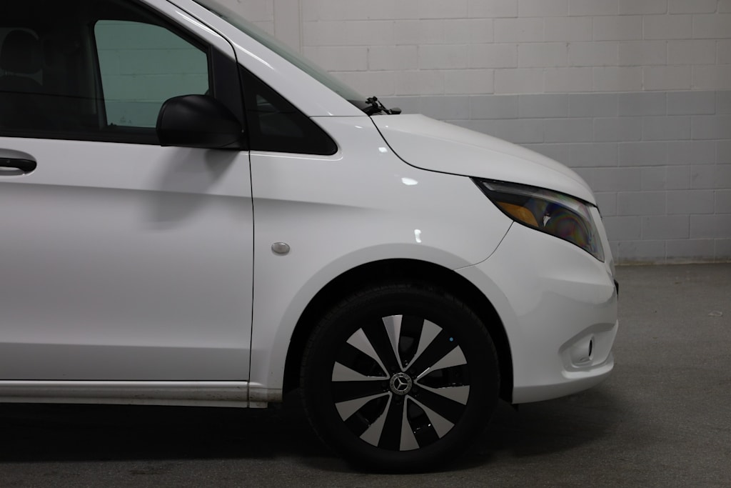 2022 Mercedes-Benz Metris  8