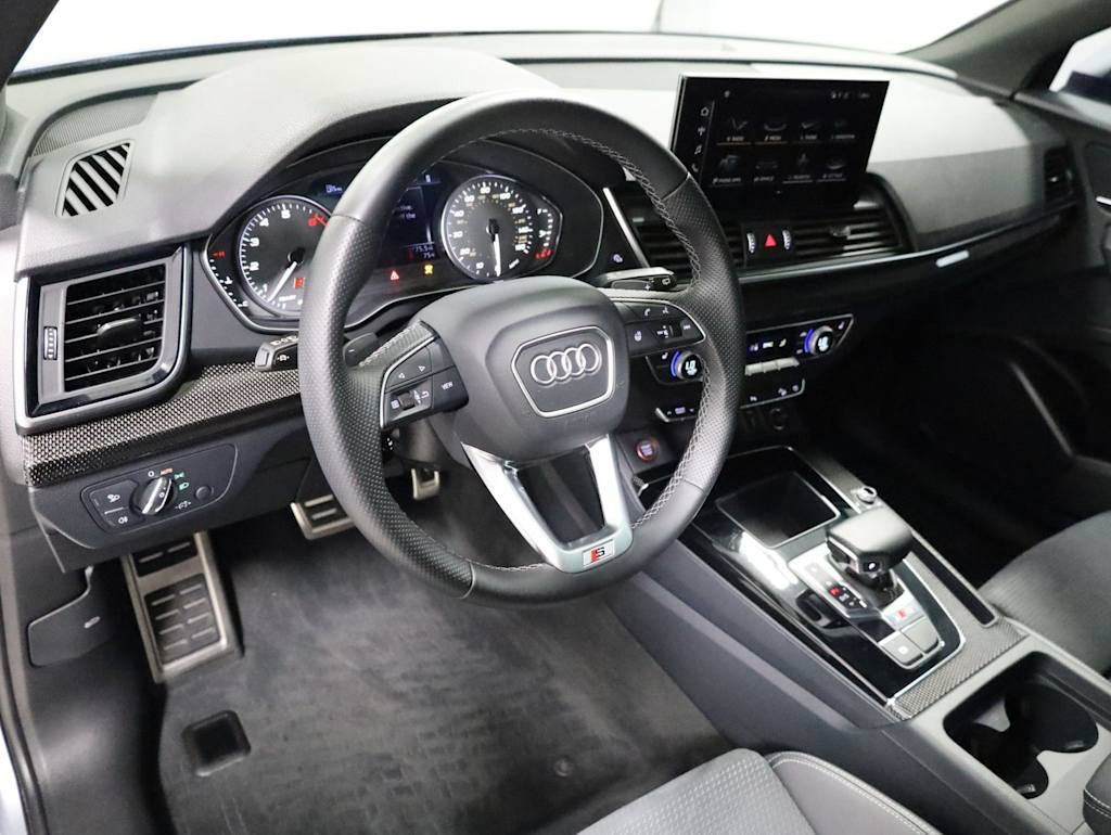 Thumbnail: 2023 Audi SQ5 - 2