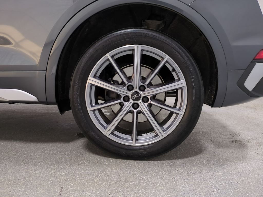 Thumbnail: 2023 Audi SQ5 - 39