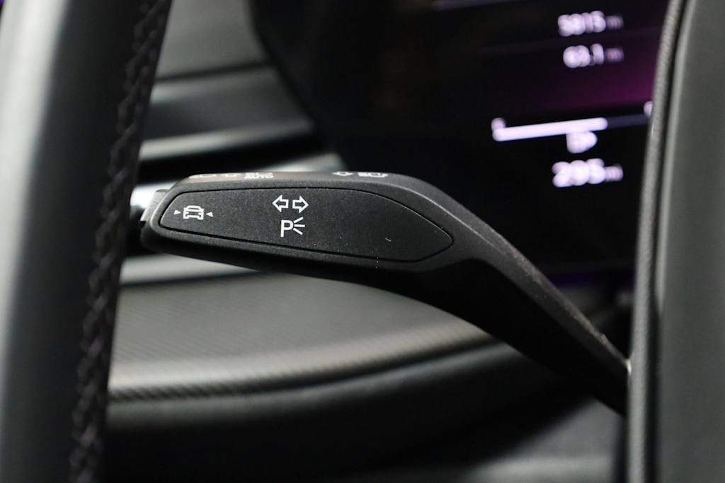 Thumbnail: 2025 Audi SQ5 - 34