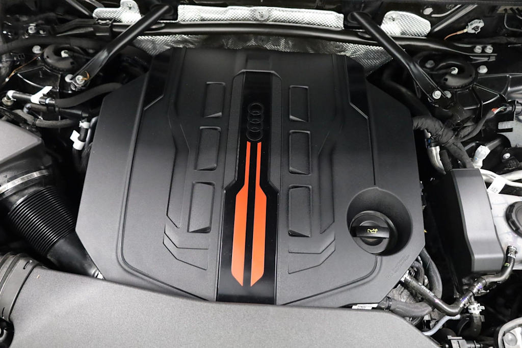 Thumbnail: 2025 Audi SQ5 - 9