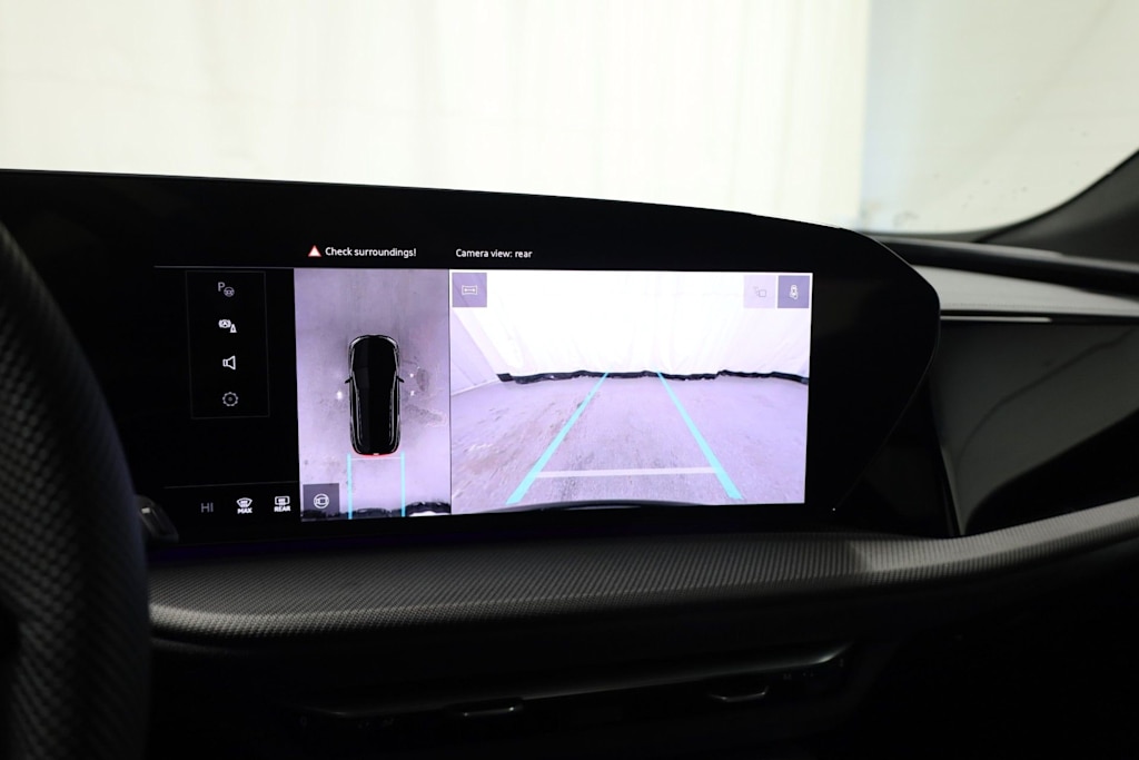 Thumbnail: 2025 Audi SQ5 - 36