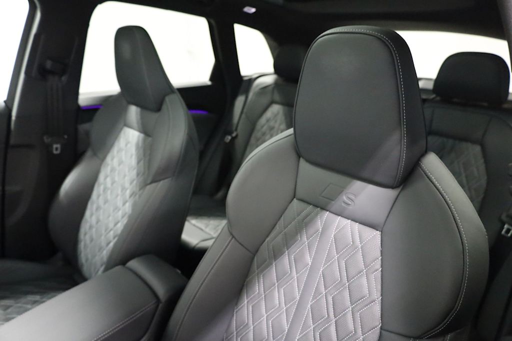 Thumbnail: 2025 Audi SQ5 - 28