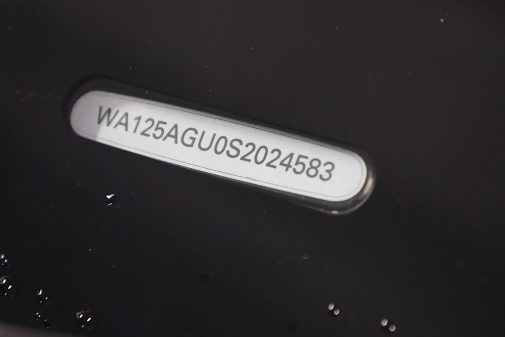 Thumbnail: 2025 Audi SQ5 - 21