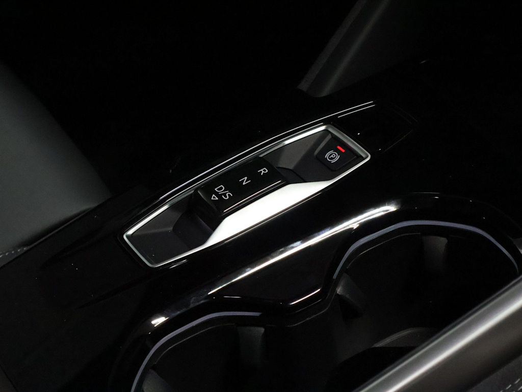Thumbnail: 2026 Audi SQ5 - 27