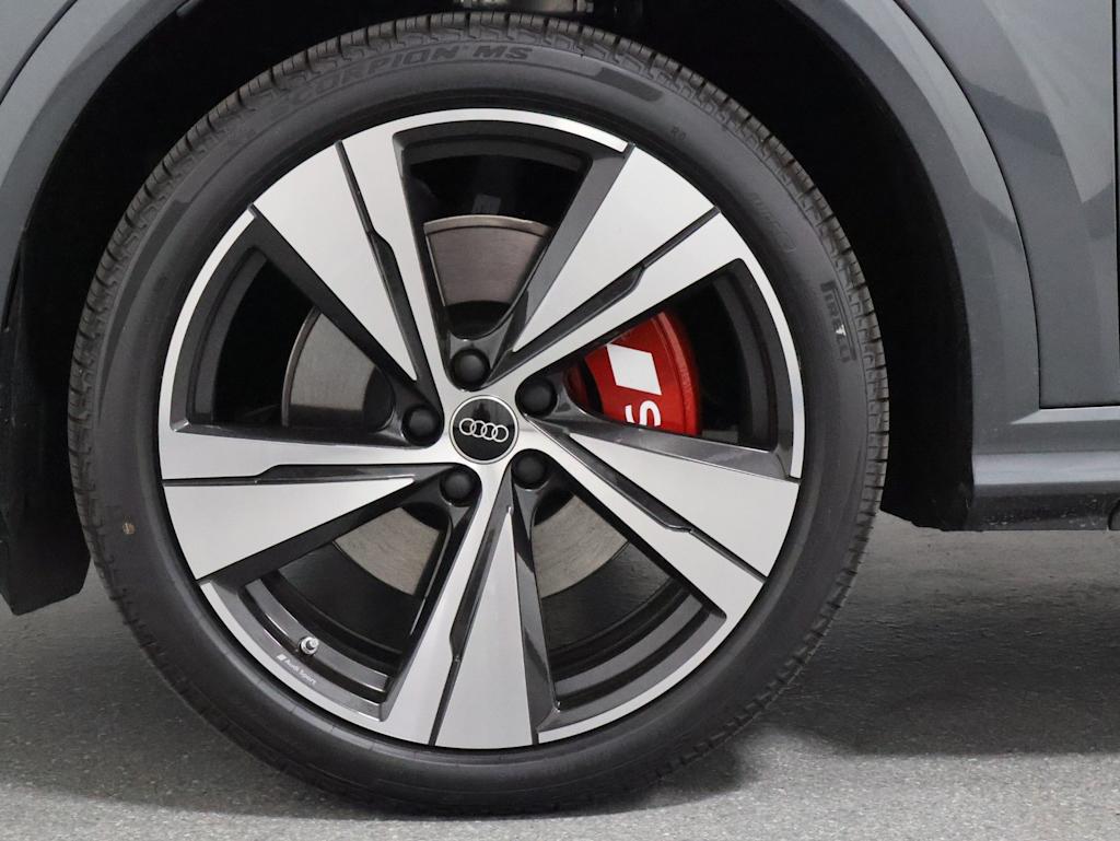 Thumbnail: 2026 Audi SQ5 - 39