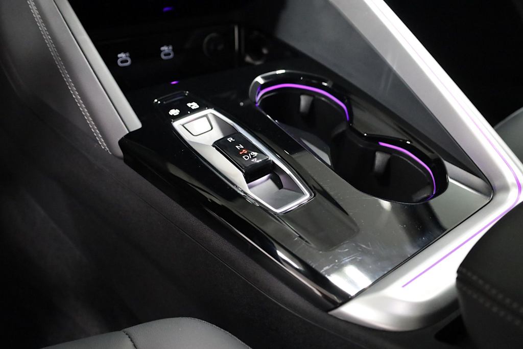 Thumbnail: 2025 Audi Q5 - 17