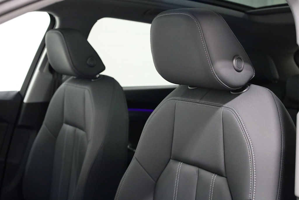 Thumbnail: 2025 Audi Q5 - 12