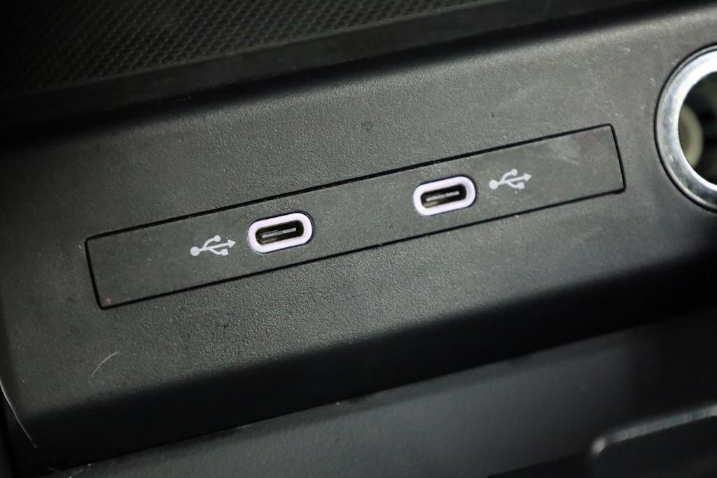 Thumbnail: 2023 Audi Q4 e-tron - 37