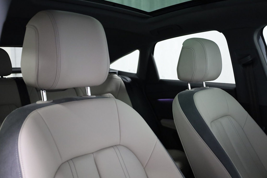 Thumbnail: 2023 Audi Q4 e-tron - 31