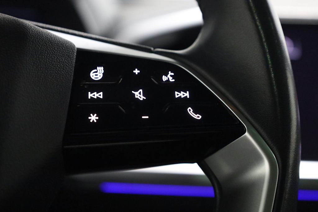 Thumbnail: 2023 Audi Q4 e-tron - 32