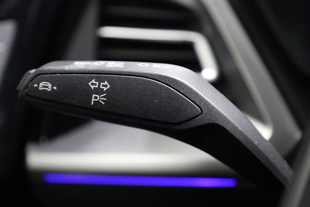 Thumbnail: 2023 Audi Q4 e-tron - 33