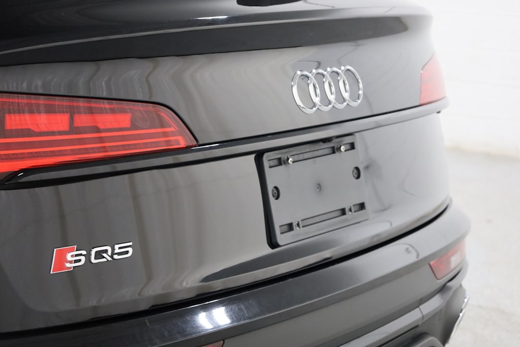 2022 Audi SQ5 Prestige 7